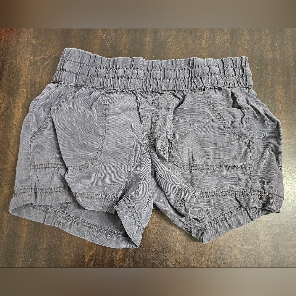 Athleta gray shorts size 4 with drawstring - Picture 2 of 5